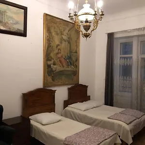 Gutsa Artists Mini-hotel Tbilisi